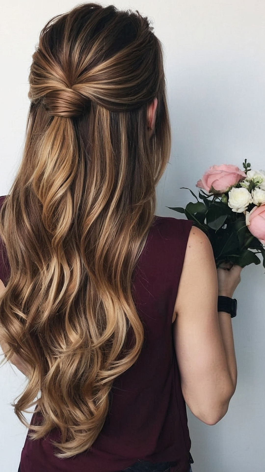 Palm Paradise: Dreamy Summer Hairstyles for Every Occasion